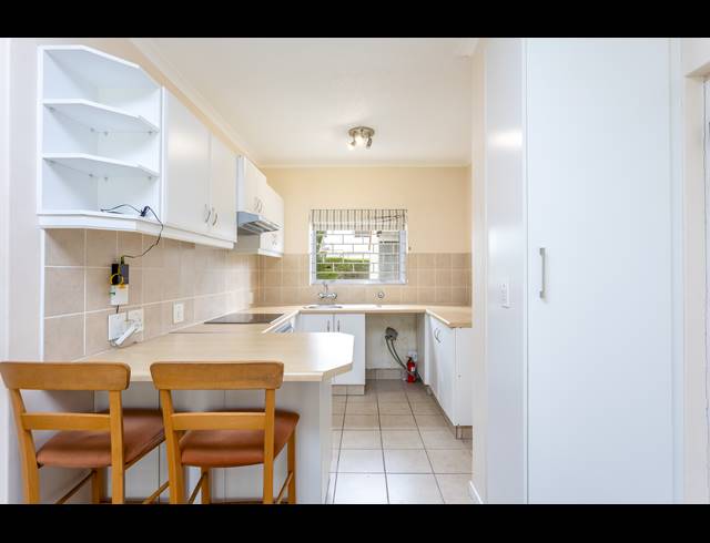 2 BEDROOM APARTMENT TO LET IN TOKAI